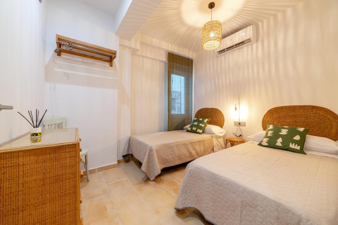 Apartamento Ronda Genil Con Parking Gratuito Гранада Екстериор снимка